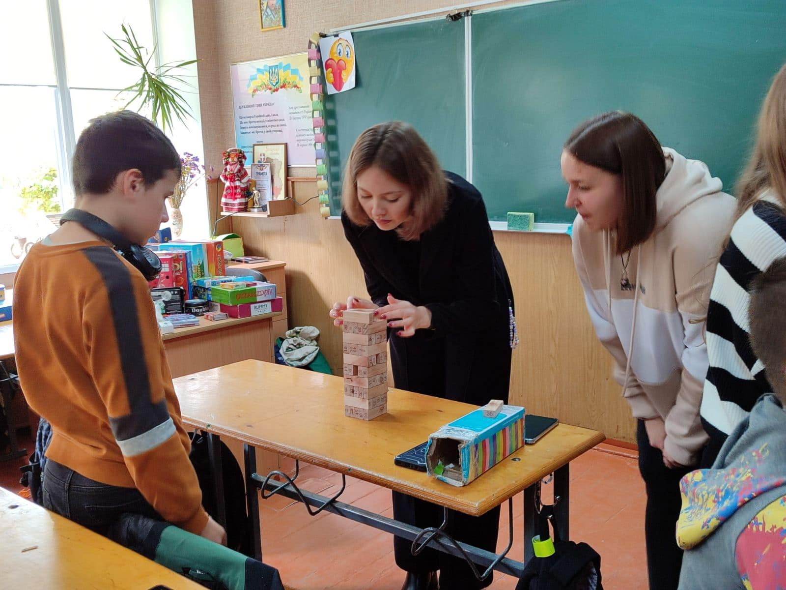 Ви зараз переглядаєте ІГРОВІ СЕСІЇ ДЛЯ ШКОЛЯРІВ