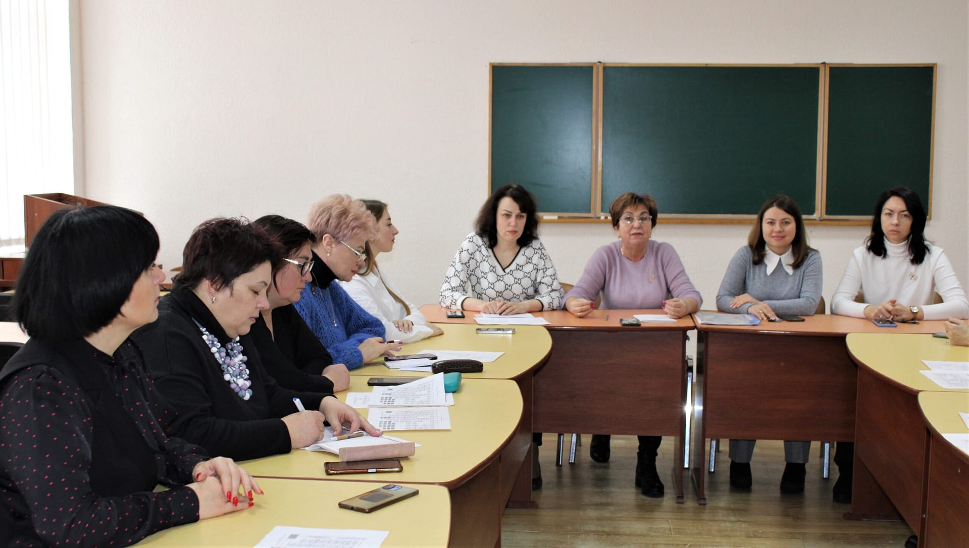 Ви зараз переглядаєте Дискусійна панель з випускниками спеціальності 012 дошкільна освіта та роботодавцями