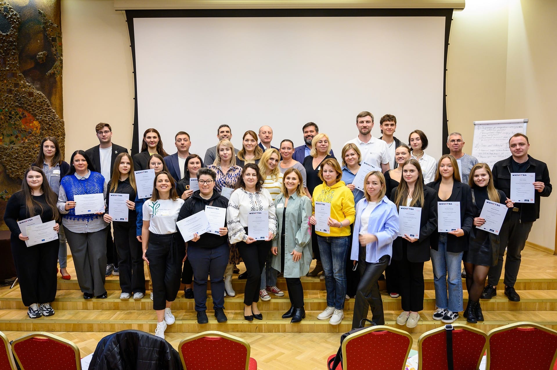 МІЖНАРОДНА КОНФЕРЕНЦІЯ «Молодіжна робота з переміщеною українською молоддю»(Варшава)