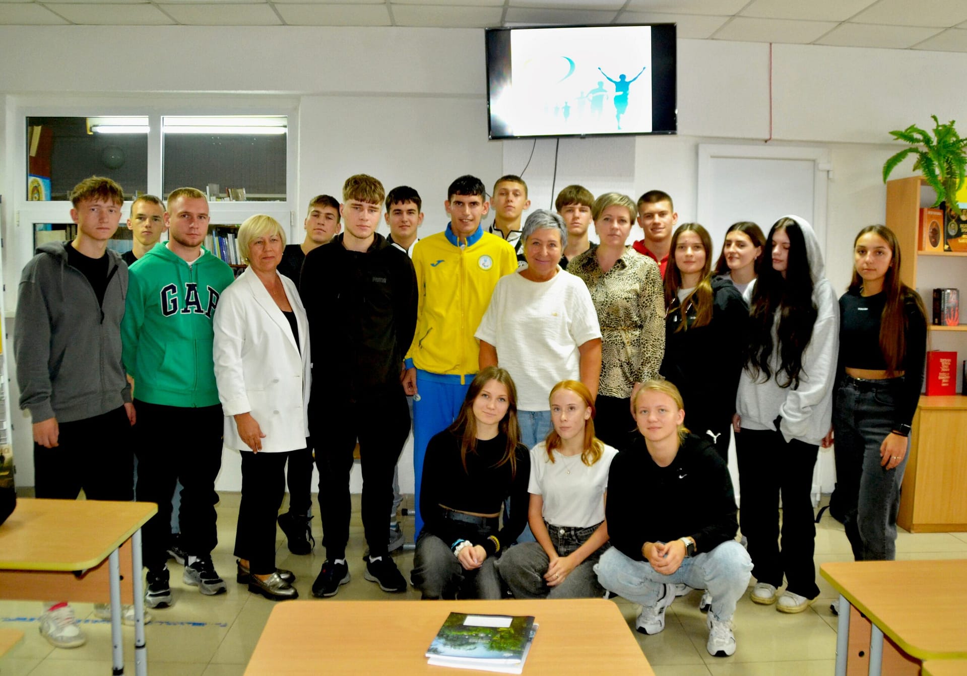 Ви зараз переглядаєте ЗУСТРІЧ ІЗ ЧЕМПІОНОМ СВІТУ ЯРОСЛАВОМ ОКАПІНСЬКИМ