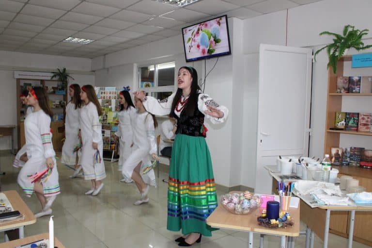 Традиції писанкарства та сучасність