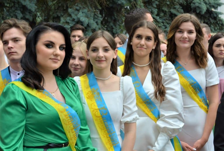 Ви зараз переглядаєте Вручення дипломів випускникам 2023