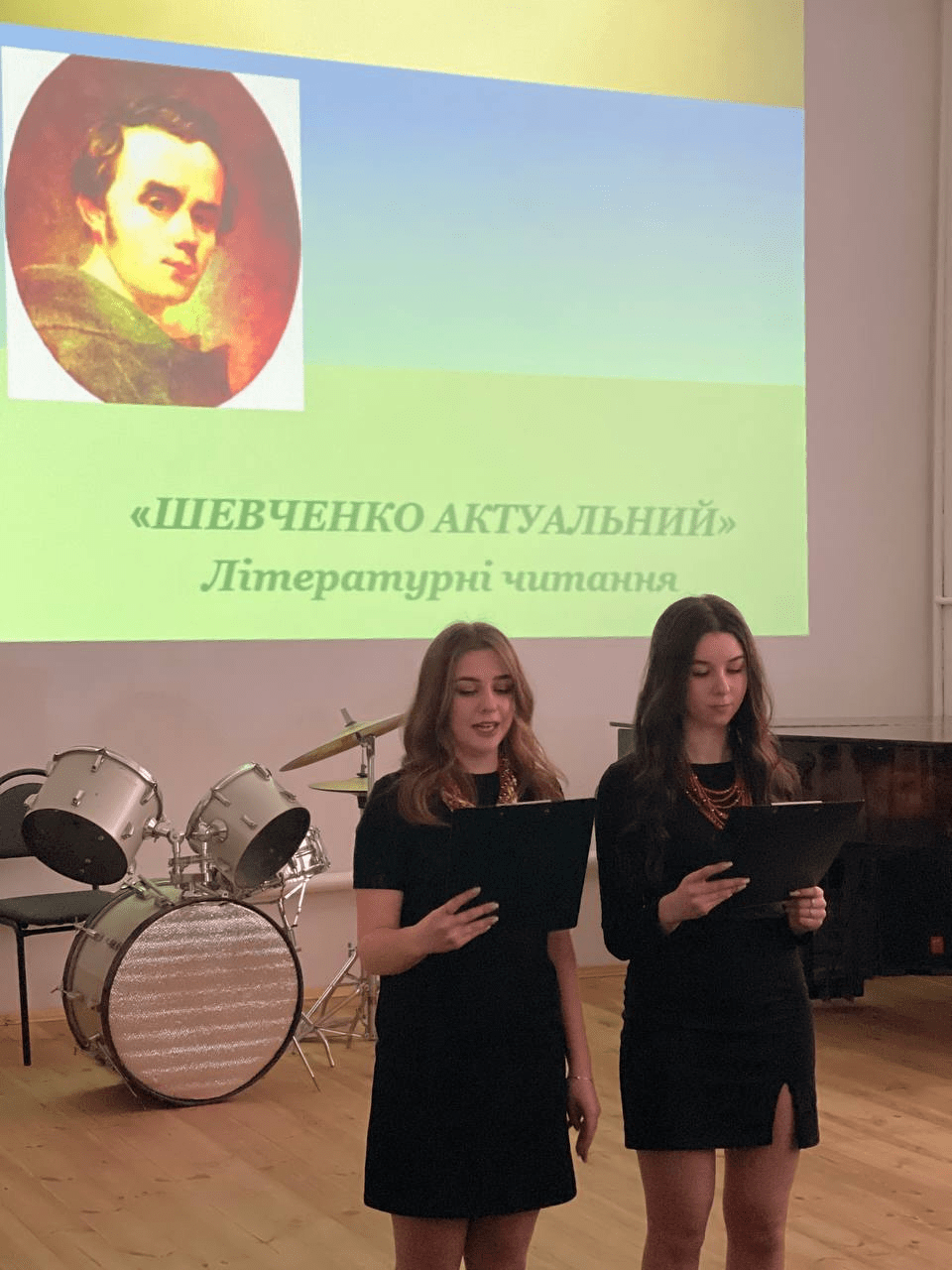 Ви зараз переглядаєте Вшановуємо Великого Кобзаря